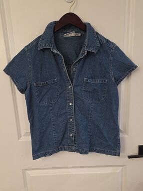 Vintage GAP Jean Snap Button Shirt